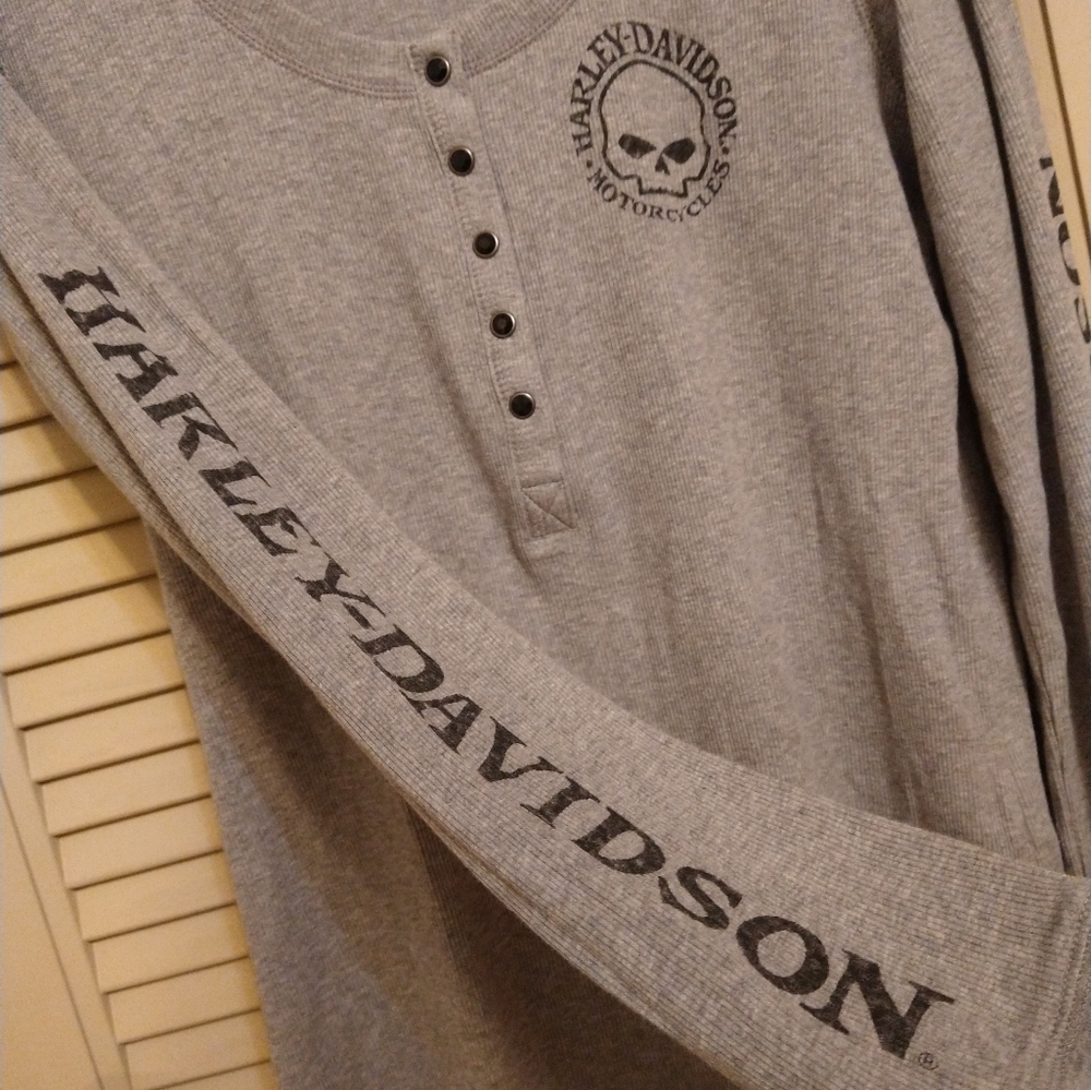 Harley- Davidson Women's Willie G Skull Snap Front Long Sleeve Henley -Size XL - Picture 5 of 13